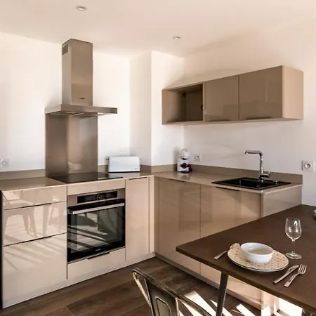 Les Lofts De Sainte-lucie-de-porto-vecchio 아파트 *