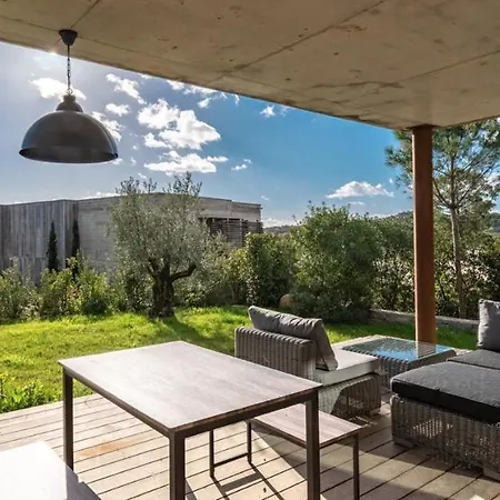 Les Lofts De Sainte-lucie-de-porto-vecchio * 생트-뤼시 드 포르토-벡시오