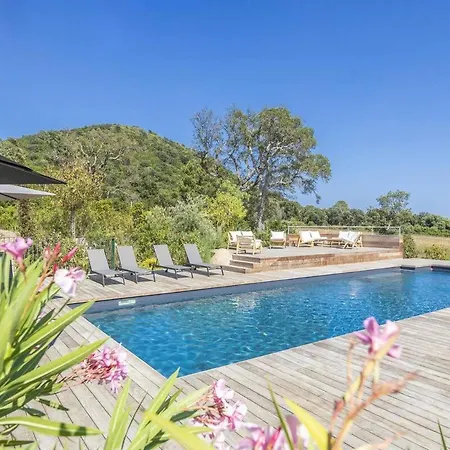 Lägenhet Les Lofts De Sainte-lucie-de-porto-vecchio *