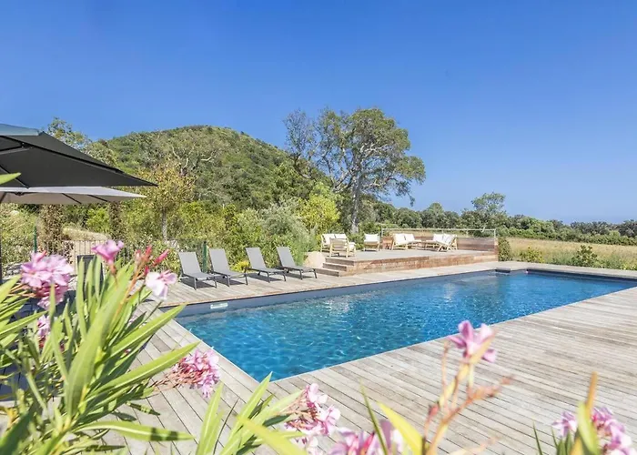 Апартаменты Les Lofts De Sainte-lucie-de-porto-vecchio *