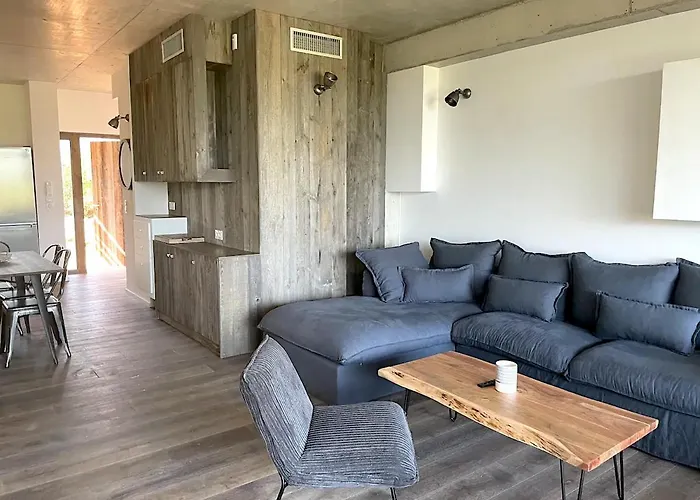 Апартаменты Les Lofts De Sainte-lucie-de-porto-vecchio Сент-Люси-де-Пор