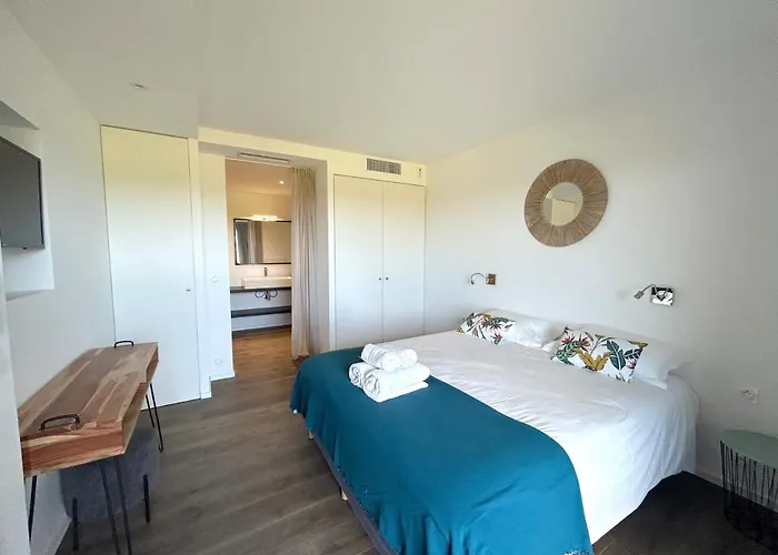 Апартаменты Les Lofts De Sainte-lucie-de-porto-vecchio Сент-Люси-де-Пор