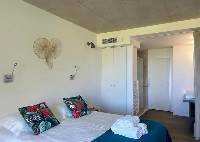 Апартаменты Les Lofts De Sainte-lucie-de-porto-vecchio Сент-Люси-де-Пор