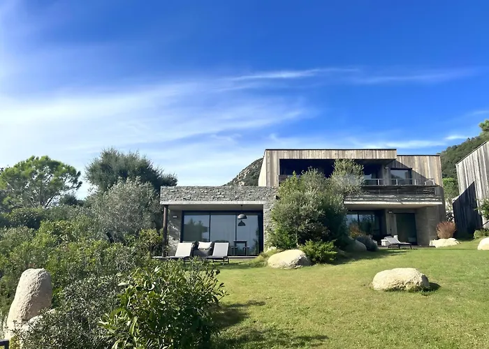 Les Lofts De Sainte-lucie-de-porto-vecchio Сент-Люси-де-Пор