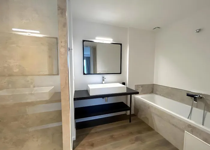 Les Lofts De Sainte-lucie-de-porto-vecchio * Сент-Люси-де-Пор